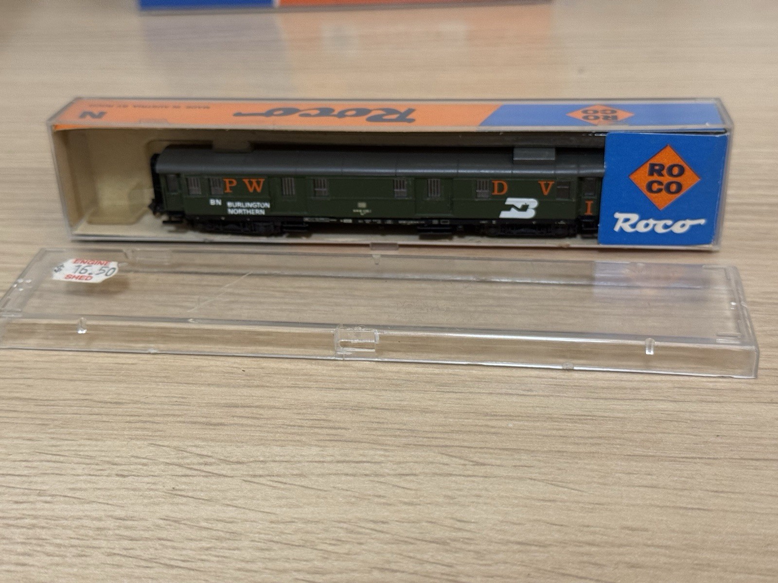 Picture 4 of 6