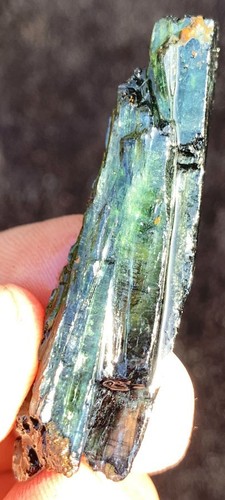 54CT Gemmy! Muestra de cristal de vivianita verde transparente natural Brasil ie4861 - Imagen 13 de 15