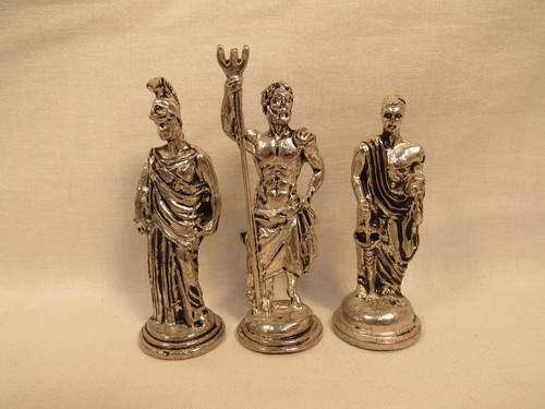 Ancient Greek Greece Mythology Chess Set Silvertone Goldtone Metal Poseidon Athe - Picture 7 of 9