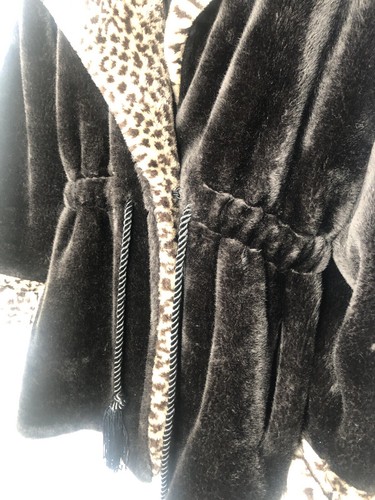 Monterey Fashion Cheetah/Leopard Print Faux Fur Coat Hooded Womens Size Medium M - Picture 4 of 11