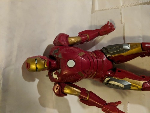 Marvel 10" Iron Man Movie Electronic Talking Action Figure Hasbro 2012 - Picture 6 of 6
