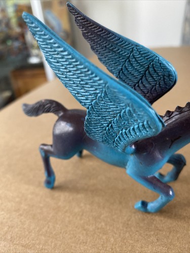 Winged Monster Vintage Blue Flying Horse Pegasus  Rubber Toy Hong Kong 70/80s - Picture 3 of 8