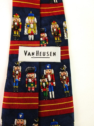 Kids Boys Van Heusen Christmas Neck Tie Holiday Nutcracker Silk 48" Long - Picture 3 of 4