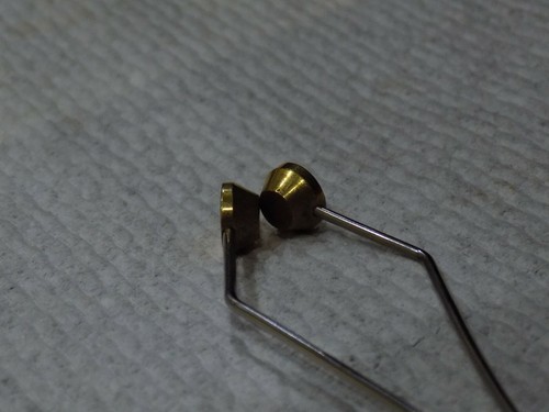 Ceramic Tip Fly Tying Bobbins Set of 25 Bullet Style Handle Bobbin Brass Feet - Picture 7 of 9
