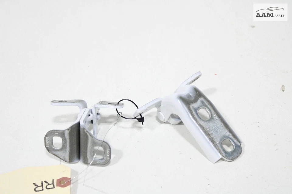 Juego de bisagras de puerta inferior y superior trasera derecha Buick Lacrosse 2017-2019 OEM Foto 3 de 4