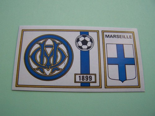 Lot 27 images PANINI football logos écussons équipes