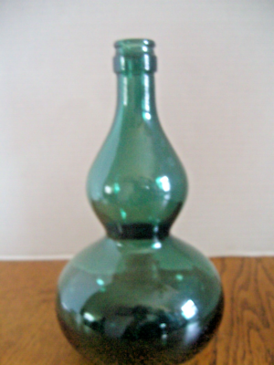 VINTAGE DARK GREEN HOURGLASS SHAPED BOTTLE w/Makers Mark on