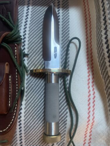 Randall Made Knives 18-5.5 Attack/Survival Knurled Hollow Handle & Compass New!! - Picture 2 of 11