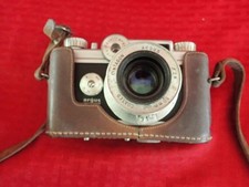 Vintage Argus Camera w 50 mm COATED CINTAGON Lens Leather Case made in USA