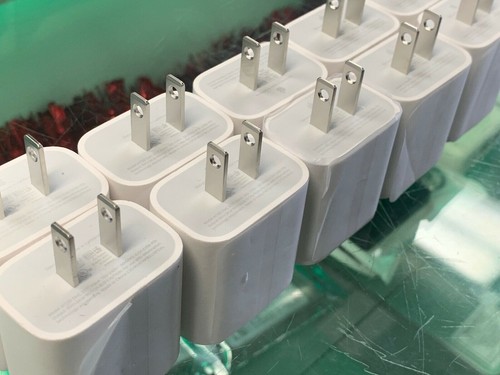 Genuine Apple MHJA3AM/A A2305 20W USB-C Power Adapter White. Lot of 10 - Picture 3 of 4