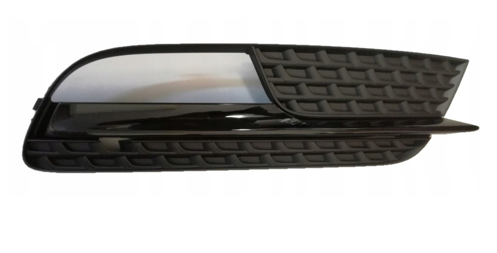 Grille de pare-choc Audi A5 cassée ? Remplacez la prise d'air avant droite 2011-2016