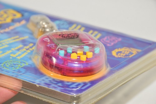 Giga Faces 1997 Virtual Facemaker Model 65-103 Tiger Electronics - NUOVO VINTAGE - Foto 6 di 7