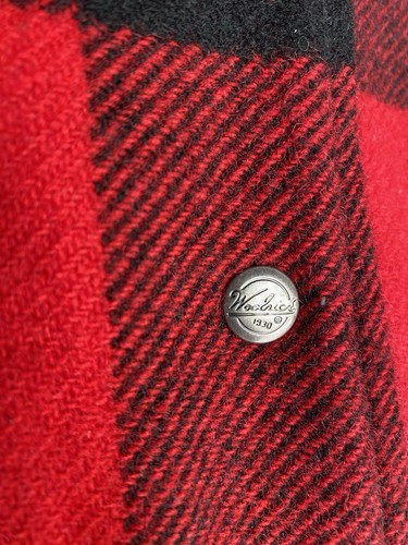 Woolrich Giant Buffalo Wool Sherpa Vest Women’s SMALL Red Black Plaid Snap - Picture 11 of 11