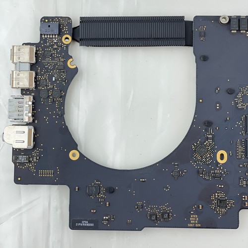 Placa lógica Apple MacBook Pro 15" 2015 2,8 GHz i7 R9 M370X 16 GB A1398 820-00138-A - Imagen 6 de 12