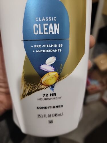Condizionatore Pantene Pro-V Classic Clean & Repair & Protect Conditioner 25,1 once 2 - Foto 6 di 9