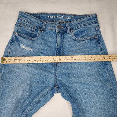 American Eagle Distressed Mom Jeans Medium Wash Size 2 Short (25x25) Stretch - Picture 10 of 17