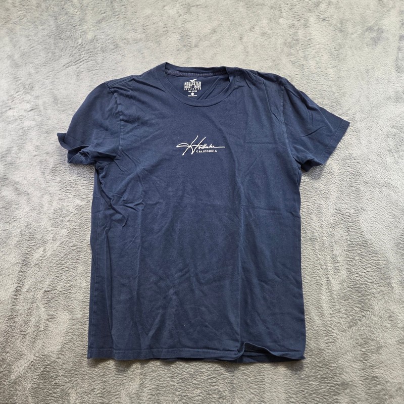 Hollister Must Have T Shirt Mens Size Medium Navy 100%  Cotton Logo Short Sleeve