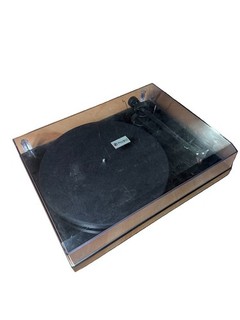 Pro Ject Debut Carbon EVO Turntable High Gloss Black