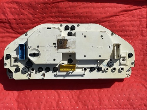 BMW E30 325e VDO INSTRUMENT GUAGE CLUSTER SPEEDOMETER OEM 1377373 5k - 第 8/13 張圖片