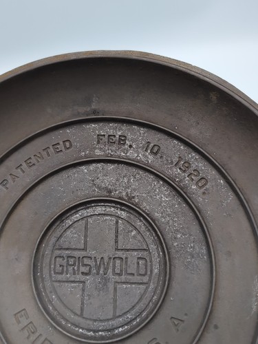 GRISWOLD No 9 TITE TOP DUTCH OVEN LID 2552A ERIE CAST IRON - Picture 5 of 7