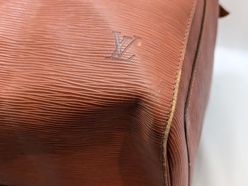 Auténtico bolso de viaje Boston Epi Keepall 55 dorado Zipangu M42958 VI0970 de Louis Vuitton - Imagen 11 de 23