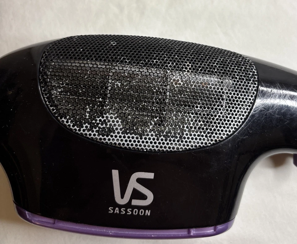 Secadora profesional de estilo iónico Vidal Sassoon 1875W VS783 COLOR NEGRO probada Foto 2 de 4