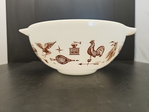 Early Pyrex Cinderella White Set Of 2 Bowls - Picture 3 of 13