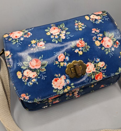 Cath Kidston Crossbody Shoulder Bag Satchel Style Dark Blue & Pink Spray Floral - Picture 2 of 24