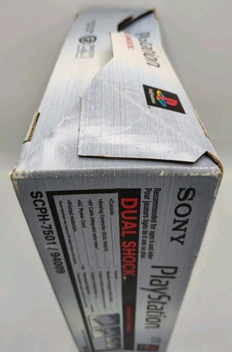 Sony PlayStation 1 SCPH-7501 Console BOX ONLY + Case Protector FREE SHIPPING!!! - Picture 13 of 24