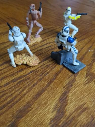 Star Wars Epic Duels replacement 2002 4 Miniature Figure Character Family-owned - Picture 3 of 7