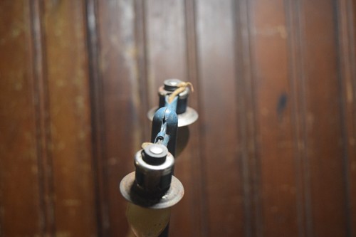 O GAUGE TRAIN DOUBLE STREET LAMP PRESSED STEEL METAL MODEL BLUE 3 WIRE TESTED - Picture 8 of 16