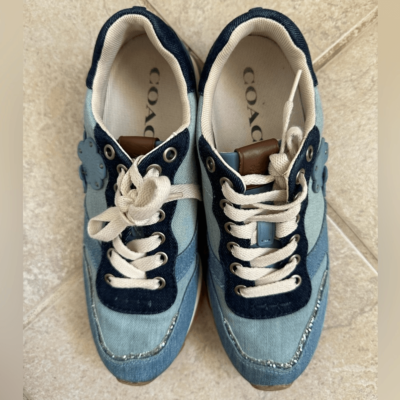 COACH デニムスニーカー ネイビー Amazon.com | Coach Men's Lowline Sig C Sneaker, Blue Denim