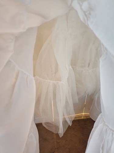 Under Cover - Cream/off white Wedding Bridal Slip w/ Tulle Underneath - Picture 8 of 8