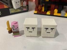 Lego Minecraft set 21106