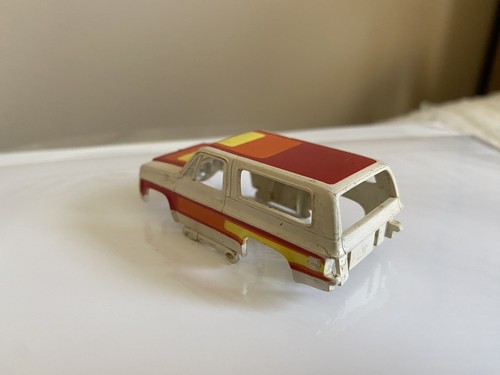 Cuerpo Blazer Chevy Aurora Afx Blanco/Naranja/Rojo y Amarillo - Imagen 3 de 7