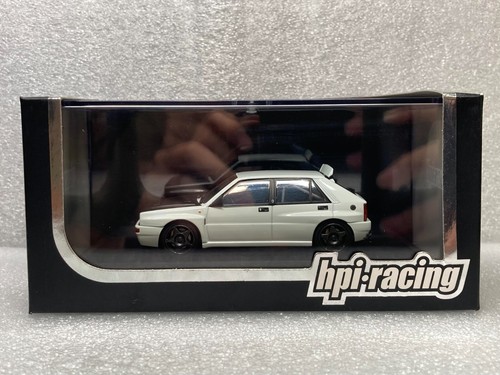 HPI Racing 1/43 8061 LANCIA Delta HF Integrale evoluzione II: White - Picture 7 of 8