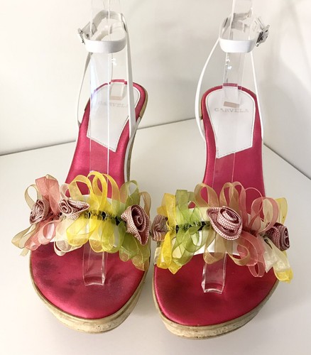 CARVELA WHITE WEDGE ANKLE STRAP SANDALS WITH MULTI RIBBON & FLOWERS - Size 38 - Picture 6 of 12