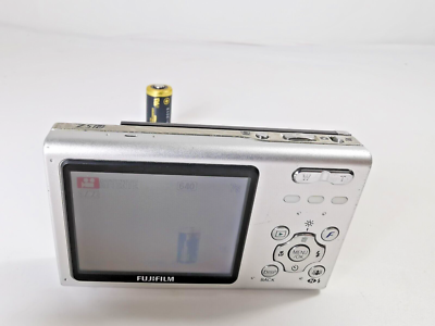 Fujifilm FinePix Z Series Z5 6.3MP Digital Camera | eBay