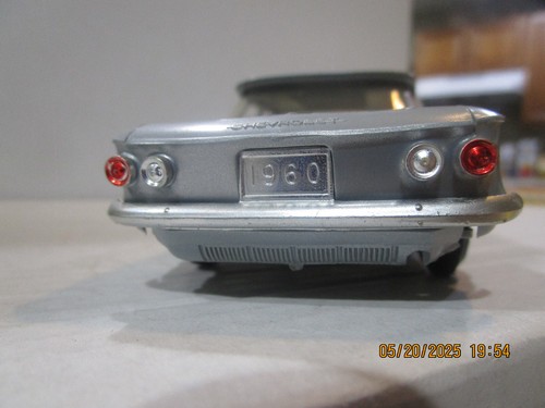CHEVROLET Promotional Hardtop Car 1960 1:25 Gunmetal Grey & White Vintage AMT ? - Picture 9 of 13