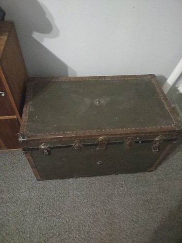 Vintage Flat Top Military Steamer Trunk