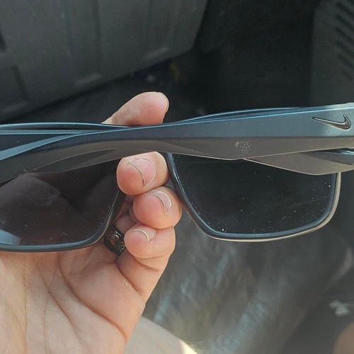 Sonnenbrille - Bild 4 von 5