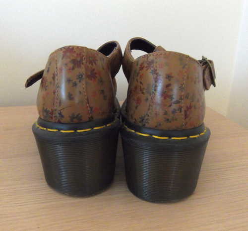 ZAPATOS DR MARTENS JOCELYN MARY JANE HEBILLA EN T MARRÓN RECORTE FLORAL REINO UNIDO 5 - Imagen 4 de 9