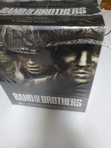 War Collectors Band of Brothers VHS Box Set Part 1 To 10, BRAND NEW NEVER OPENED - Picture 4 of 4