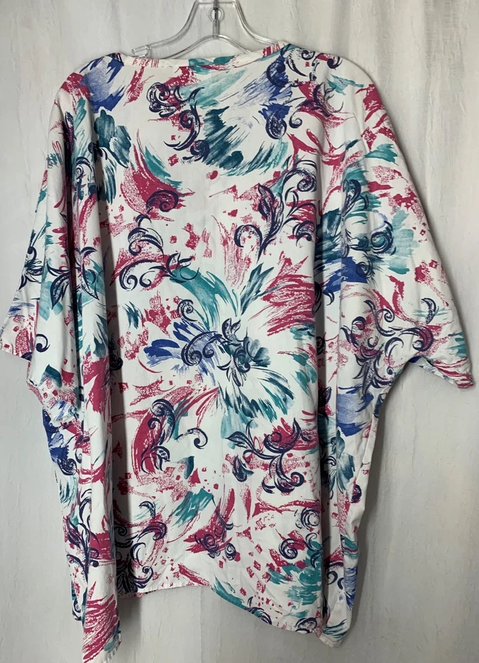 Crest 4x Scrub Top Uniform Medical Short Sleeve Pull Over Splatter Print - Image 2 of 4