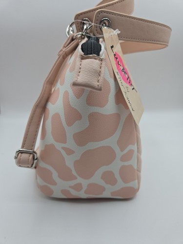LUV BETSEY JOHNSON Top-Handle Satchel NWT Quilted Crossbody Strap - Picture 4 of 9