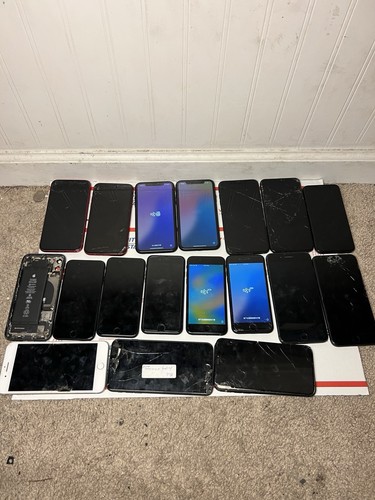 Lot of 18 mixed iPhones –iPhone 11 SE 2020 XR For Parts or Repair AS IS - Photo 5 sur 8