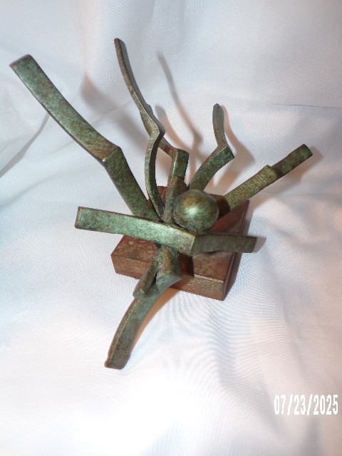 Picture 4 of 10