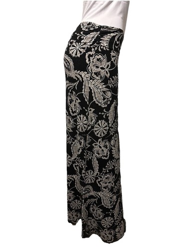 LADIES SIZE S ARTISAN*NY BLACK/GREY/WHITE BOHO FLORAL FULL LENGTH SKIRT - EUC - Picture 4 of 6
