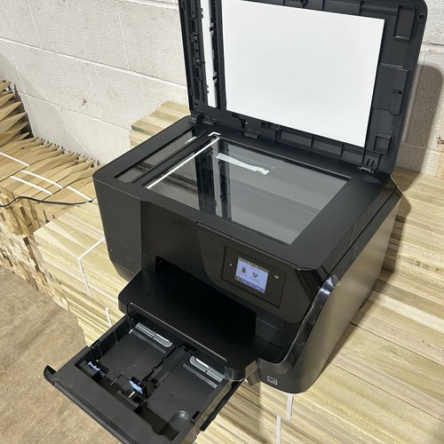 HP OfficeJet Pro 8710 All-in-One Inkjet Color Printer - Picture 3 of 4