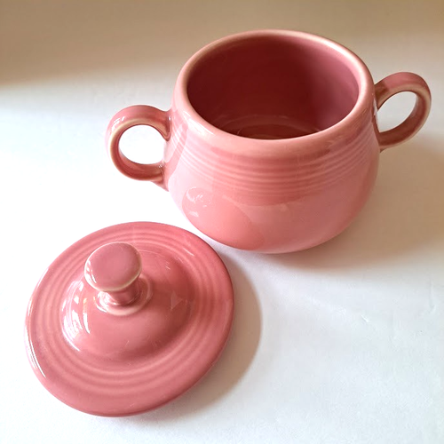 Fiestaware 4-Piece Covered Sugar Bowl & Creamer Set with Tray - Dusty Rose - Picture 4 of 12